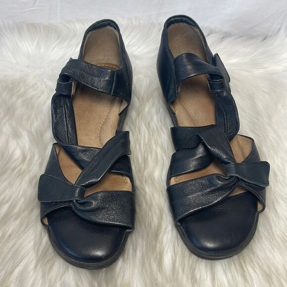 BeautiFeel Black Leather Wrap Strap Open Toe Shoes Sz 40/US 9 - Picture 2 of 7